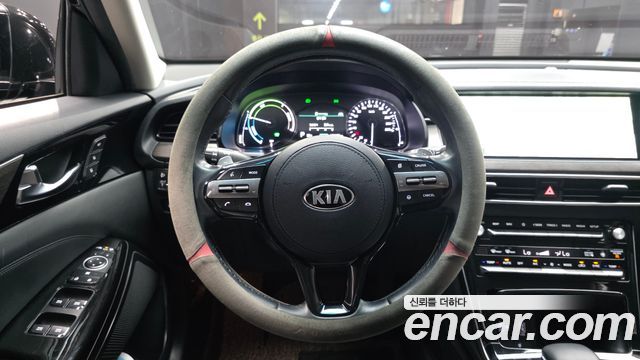 Kia K7 Premier Hybrid Prestige 2020 — фото 13