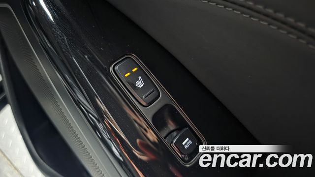 Kia K7 Premier Hybrid Prestige 2020 — фото 19