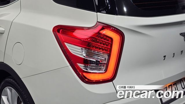 KG Mobility (SsangYong) Tivoli Air Diesel IX 2WD 2016 — фото 23