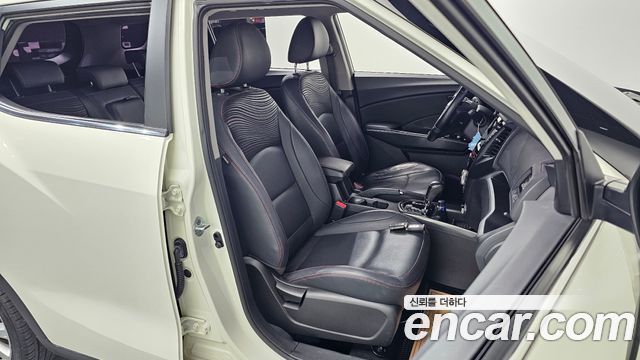 KG Mobility (SsangYong) Tivoli Air Diesel IX 2WD 2016 — фото 26