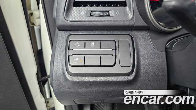 KG Mobility (SsangYong) Tivoli Air Diesel IX 2WD 2016 — фото 28