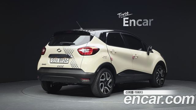 Renault Korea QM3 RE 2015 — фото 2