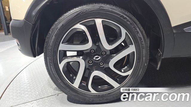 Renault Korea QM3 RE 2015 — фото 5
