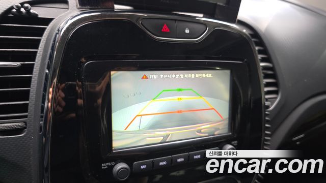 Renault Korea QM3 RE 2015 — фото 15