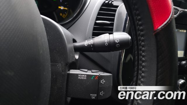 Renault Korea QM3 RE 2015 — фото 18