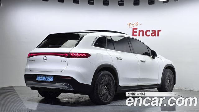 Mercedes-Benz EQS SUV (X296) EQS450 4MATIC Launch Edition 2023 — фото 2