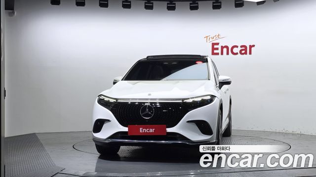 Mercedes-Benz EQS SUV (X296) EQS450 4MATIC Launch Edition 2023 — фото 3