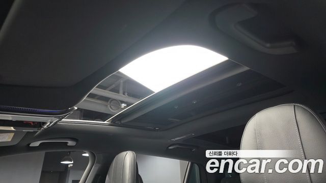 Mercedes-Benz EQS SUV (X296) EQS450 4MATIC Launch Edition 2023 — фото 19