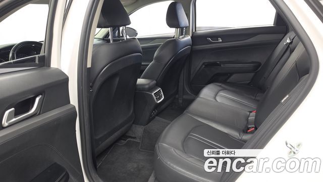 Kia K5 (III) 2.0 Trendy 2023 — фото 26