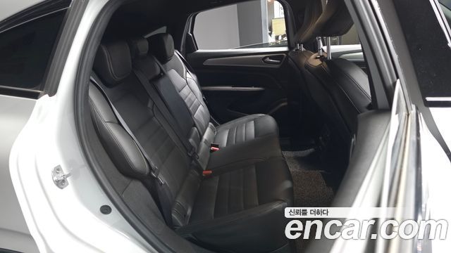 Renault Korea XM3 1.6 E-TECH Inspire 2024 — фото 12