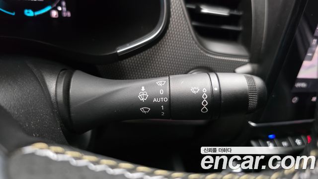 Renault Korea XM3 1.6 E-TECH Inspire 2024 — фото 28