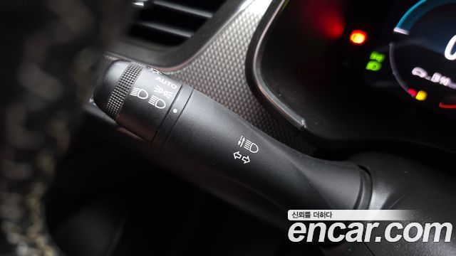 Renault Korea XM3 1.6 E-TECH Inspire 2024 — фото 29