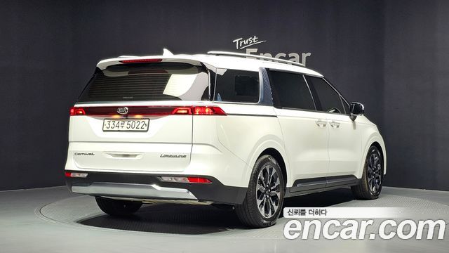 Kia Carnival (IV) Diesel 7-Seater Signature 2021 — фото 2