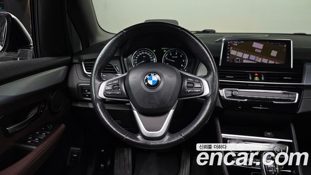 BMW 2 Series Active Tourer (F45) Sports Final Edition 2021 — фото 12