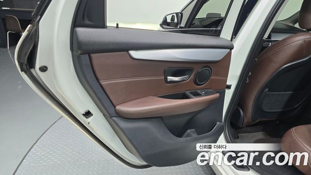 BMW 2 Series Active Tourer (F45) Sports Final Edition 2021 — фото 25
