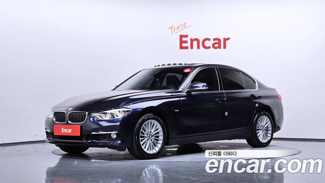 BMW 3 Series (F30) 320i Luxury