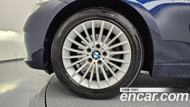 BMW 3 Series (F30) 320i Luxury 2016 — фото 5