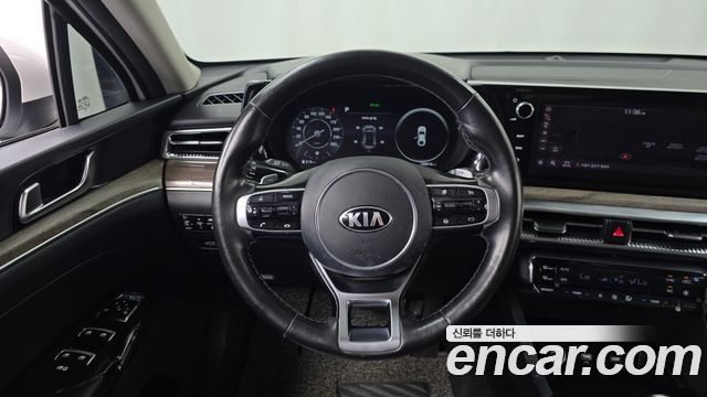 Kia K5 (III) 2.0 Noblesse 2020 — фото 13