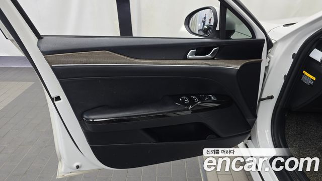 Kia K5 (III) 2.0 Noblesse 2020 — фото 24