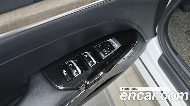 Kia K5 (III) 2.0 Noblesse 2020 — фото 27