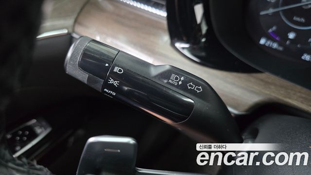 Kia K5 (III) 2.0 Noblesse 2020 — фото 29