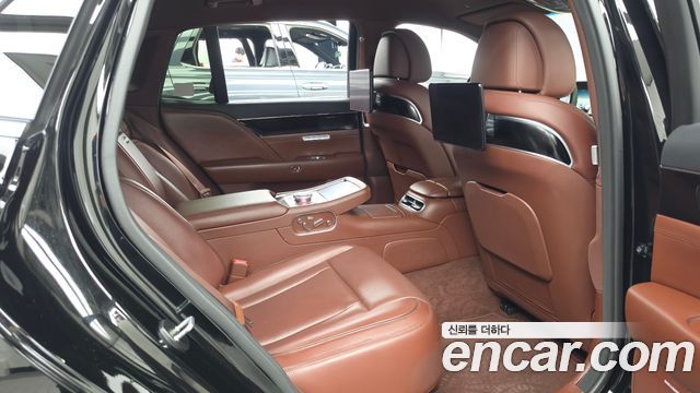 Genesis G90 (RS4) Gasoline 3.5 Turbo AWD 2022 — фото 12