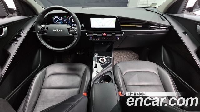 Kia Niro Signature 2022 — фото 7