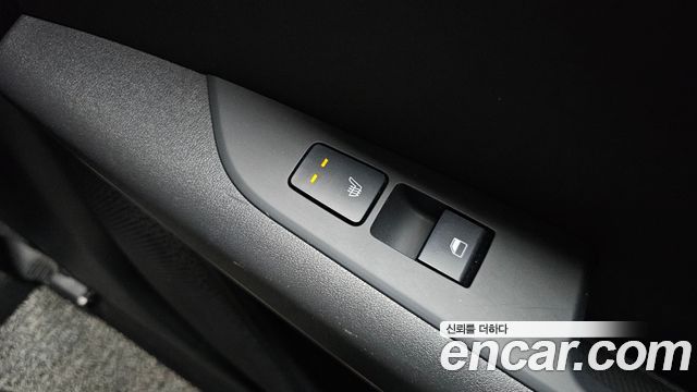 Kia Niro Signature 2022 — фото 18