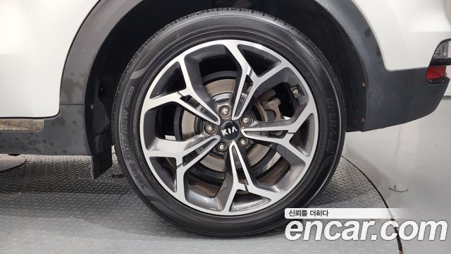 Kia Sportage The Bold Diesel 1.6 2WD Inteligent 2019 — фото 27