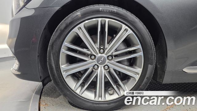 Genesis G80 3.3 GDI AWD Luxury 2018 — фото 5