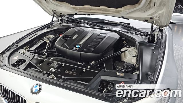 BMW 5 Series (F10) 520d 2011 — фото 6