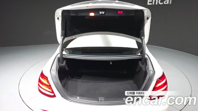 Mercedes-Benz E-Class (W213) E220d Avantgarde 2018 — фото 20