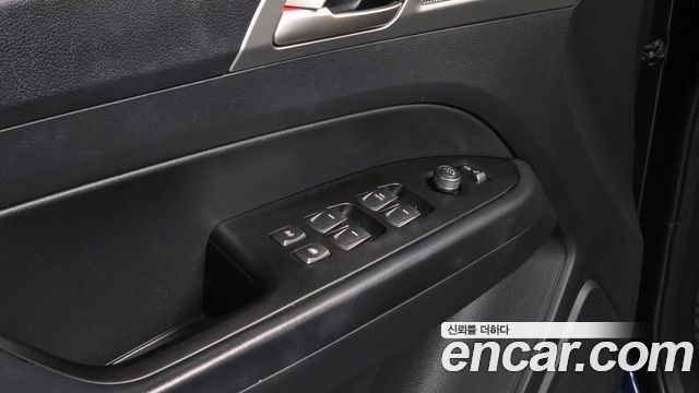 KG Mobility (SsangYong) Rexton Sports Diesel 2.2 4WD Noblesse 2019 — фото 16