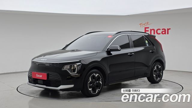 Kia Niro EV Air 2023 — фото 1