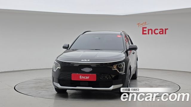 Kia Niro EV Air 2023 — фото 3