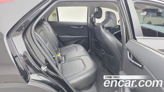 Kia Niro EV Air 2023 — фото 12
