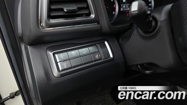 KG Mobility (SsangYong) Tivoli Air 1.5 A5 2WD 2023 — фото 18