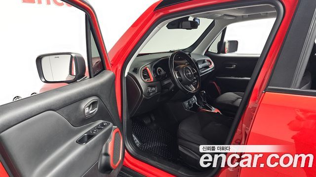 Jeep Renegade 2.0 Diesel Tailhawk AWD 2018 — фото 10