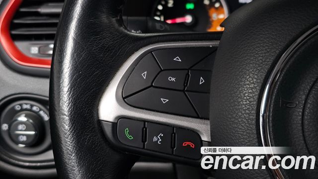 Jeep Renegade 2.0 Diesel Tailhawk AWD 2018 — фото 14