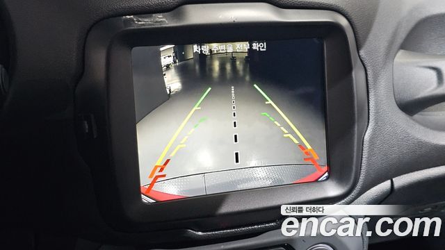 Jeep Renegade 2.0 Diesel Tailhawk AWD 2018 — фото 27