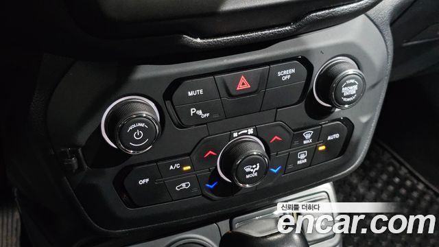 Jeep Renegade 2.0 Diesel Tailhawk AWD 2018 — фото 28