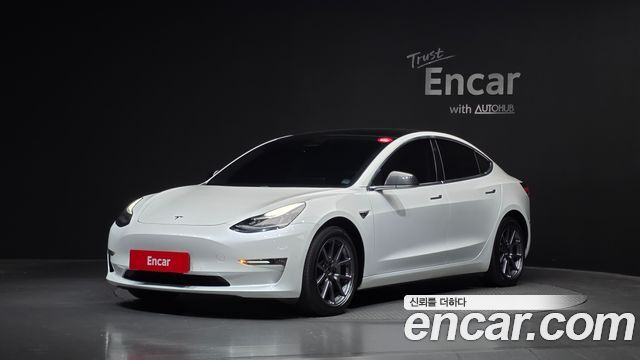 Tesla Model 3 Long Range AWD