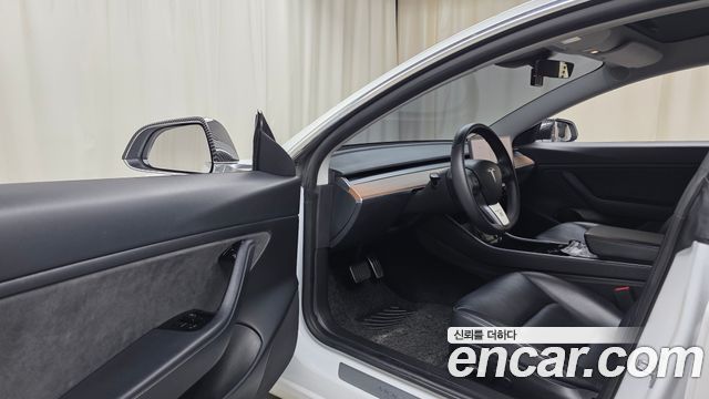 Tesla Model 3 Long Range AWD 2020 — фото 10