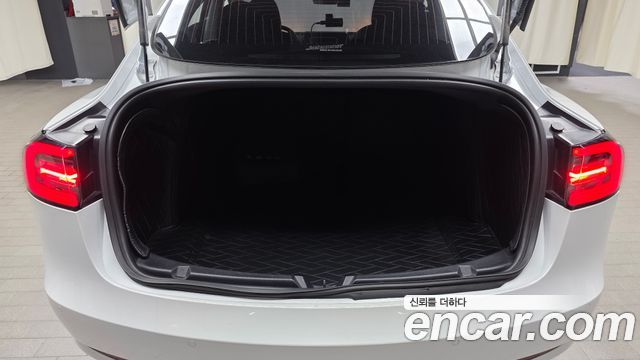 Tesla Model 3 Long Range AWD 2020 — фото 17