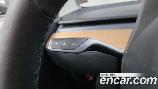 Tesla Model 3 Long Range AWD 2020 — фото 18