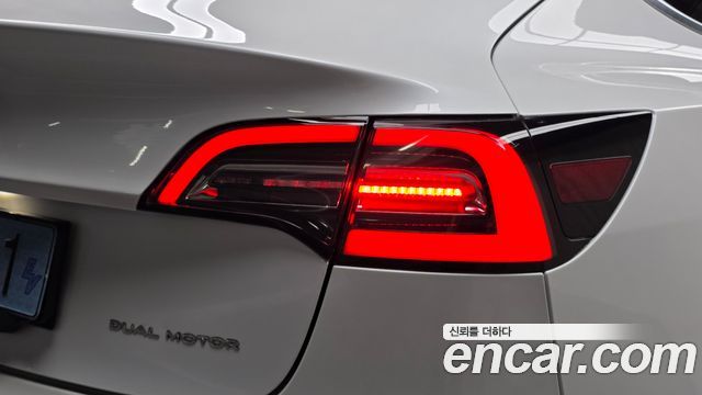 Tesla Model 3 Long Range AWD 2020 — фото 23