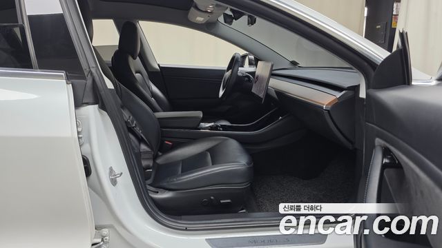 Tesla Model 3 Long Range AWD 2020 — фото 26