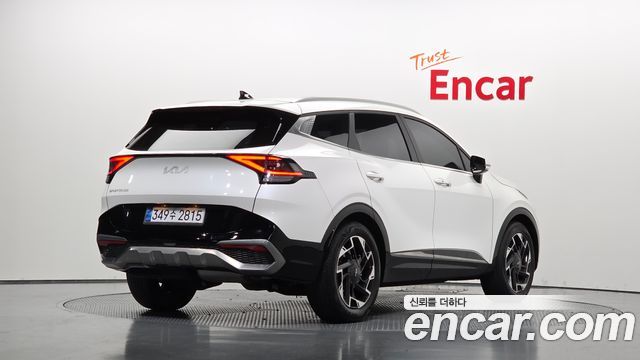 Kia Sportage (V) Diesel 2.0 2WD Nobleless 2022 — фото 2