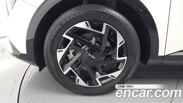 Kia Sportage (V) Diesel 2.0 2WD Nobleless 2022 — фото 5