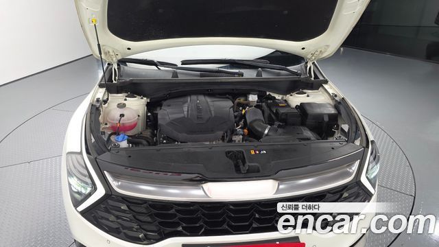 Kia Sportage (V) Diesel 2.0 2WD Nobleless 2022 — фото 6